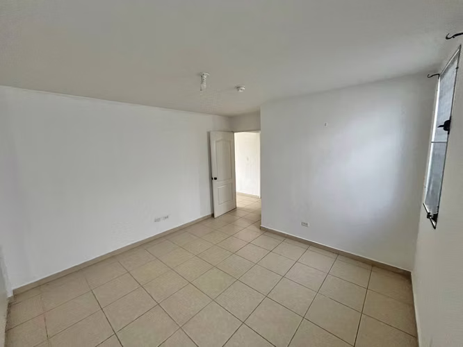 CASA EN BRISAS DEL GOL ARRAIJÁN | EN ALQUILER - Imagen 3