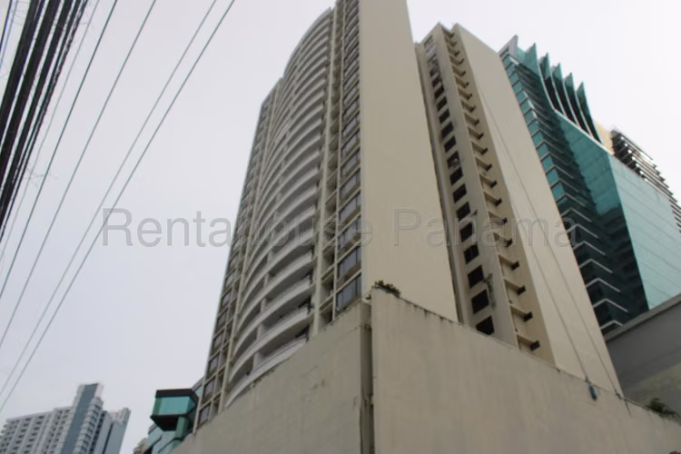 Vendo Apartamento de 173 m² en PH Brisas Obarrio, Obarrio 26-8237GG