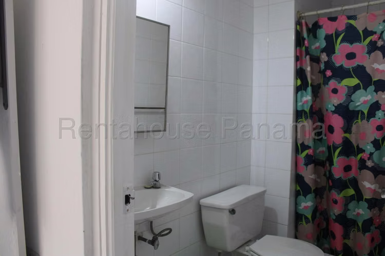 Vendo Apartamento de 173 m² en PH Brisas Obarrio, Obarrio 26-8237GG