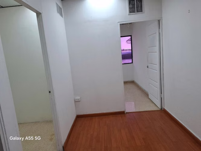 Oficina de 28 m² Lista para Ocupar en Plaza Aventura - Imagen 5