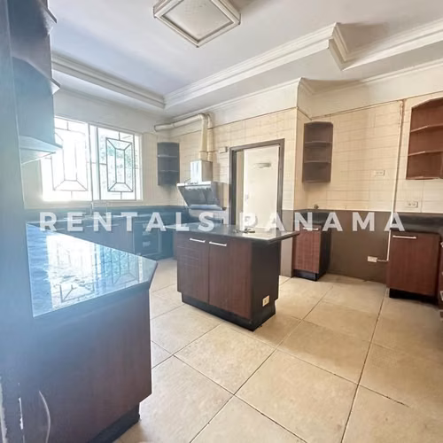 Venta Casa Esquinera en Condado del Rey PH Altos del Country - Imagen 4