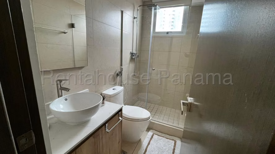 Se Alquila Apartamento en Costa del Este VLU26-8030