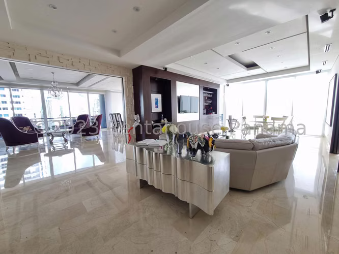 Se Vende Apartamento en La Cresta MDV26-6886