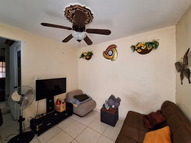 HERMOSA CASA DUPLEX EN VENTA PH VILLAS DEL NARANJAL PEDREGAL CAMRO