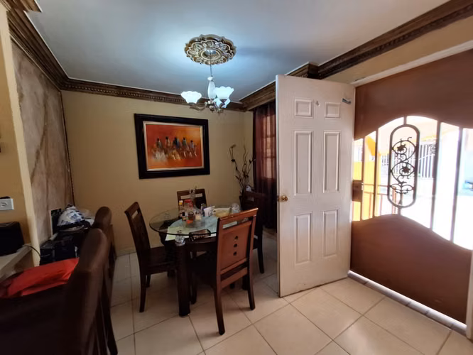 HERMOSA CASA DUPLEX EN VENTA PH VILLAS DEL NARANJAL PEDREGAL CAMRO