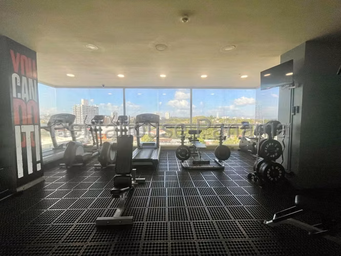 Vendo Apartamento de 185 m² en PH Bahía del Golf, Coco del Mar 26-7344GG