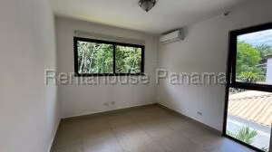 Casa en Venta en La Chorrer 26jack8379