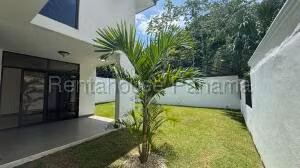 Casa en Venta en La Chorrer 26jack8379