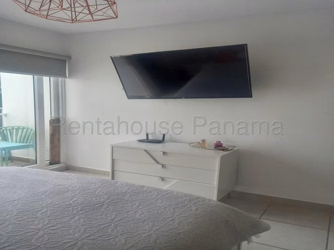 Apartamento en Venta en Brisas del Golf AFC 26-7532