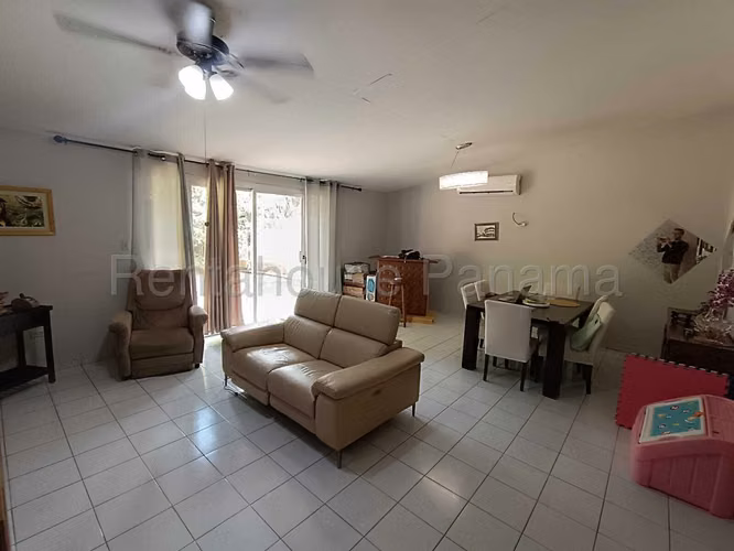 House for sale in Chanis Casablanca CCO