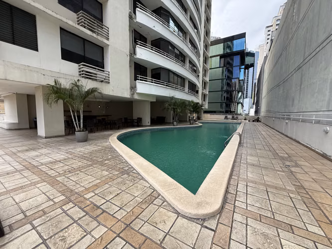 Venta de apartamento en PH Brisas Obarrio