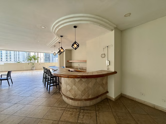 Venta de apartamento en PH Brisas Obarrio