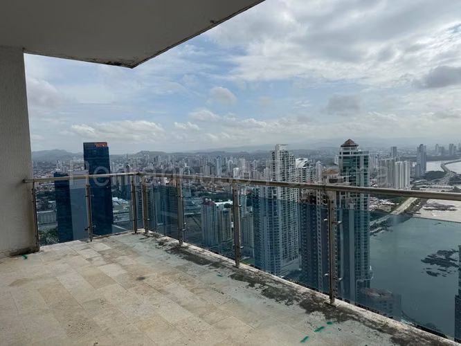 Venta de Apartamento en Punta Pacifica Ph Aqualina Solo Cliente Directo