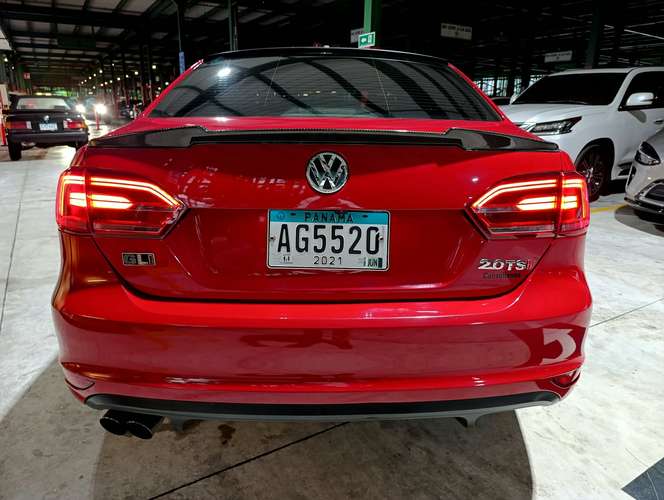VW Jetta GLi 2014
