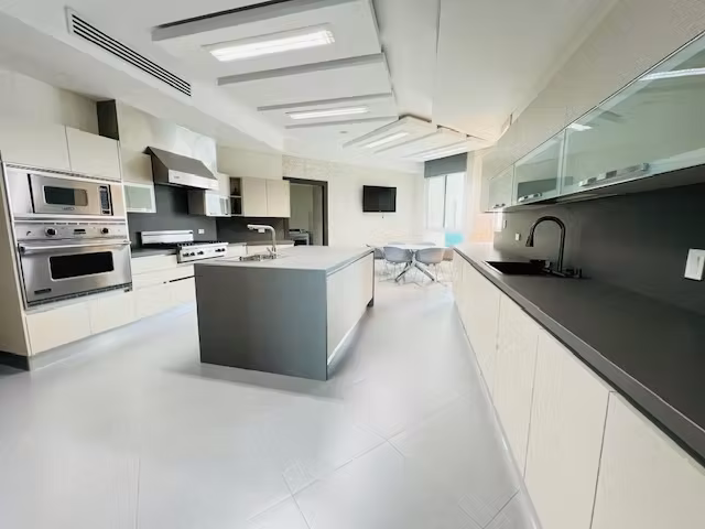 ALQUILO APARTAMENTO EN PUNTA PACIFICA, 517M2, 4 RECAMARAS, SEMI-AMOBLADO.