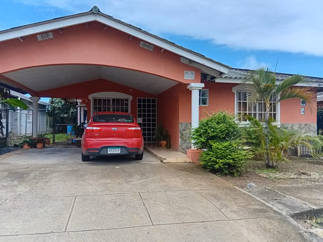 VENTA DE CASA – BARRIADA MIRADOR, LAS TABLAS