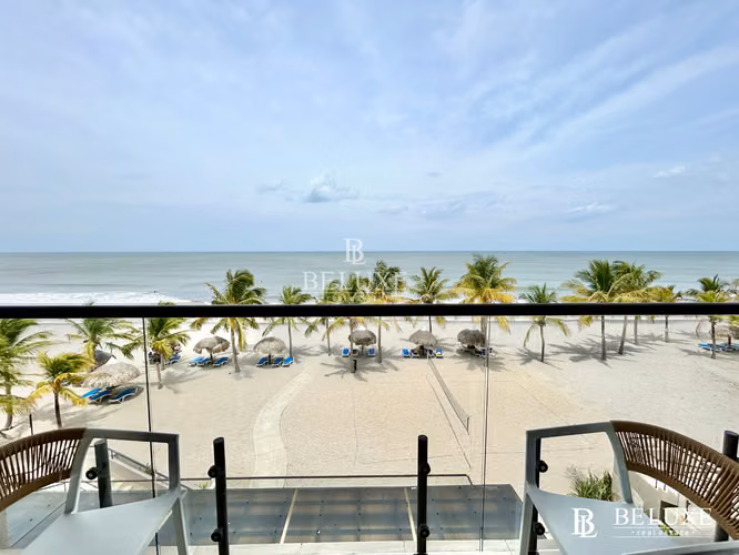 VENTA DE APARTAMENTO VISTA DIRECTA AL MAR PLAYA CARACOL (26)