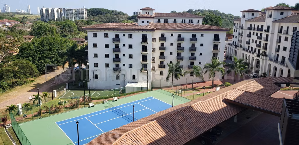 Se Vende Apartamento en Albrook LA26-7843