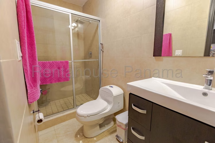 Se Vende Apartamento en San Francisco LA26-4851