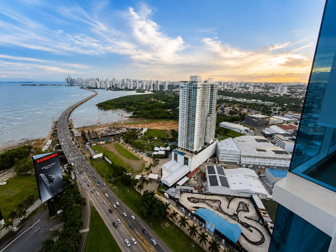 ALQUILER APARTAMENTO COSTA DEL ESTE MODERNO PH THE REGENT TC