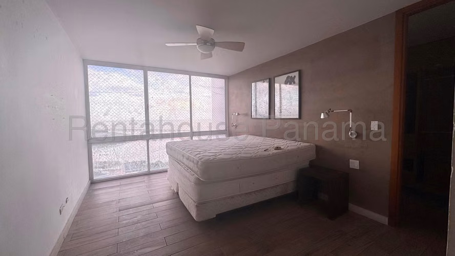 Venta de apartamento en Coco del Mar AK