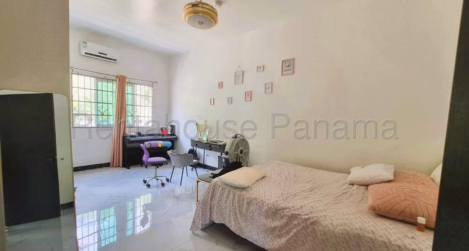 Venta de casa en Altos de Panama AK - Imagen 12