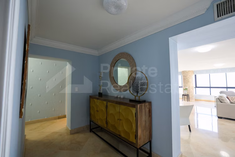 Venta de Apartamento en Avenida Balboa Ph Condesa del Mar