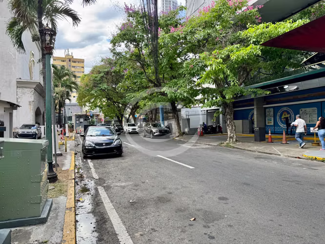 Venta Oficina Torre Advance Área Bancaria - Remate Bancario