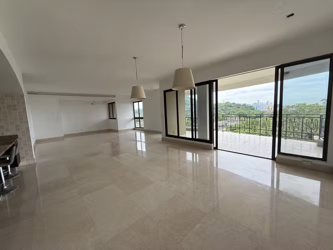Venta Apartamento Amador Causeway Vista al Mar