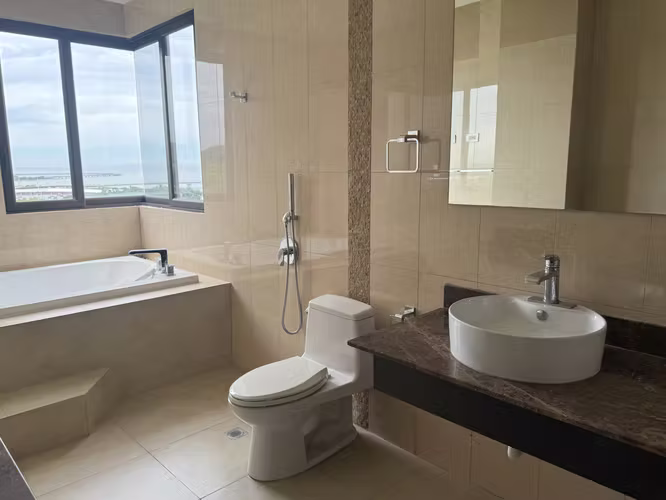 Venta Apartamento Amador Causeway Vista al Mar