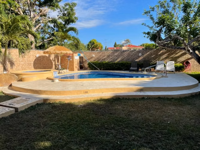 ACOGEDORA CASA VACACIONAL