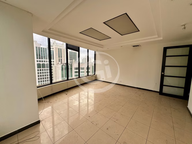 Venta Oficina Torre Advance Área Bancaria - Remate Bancario