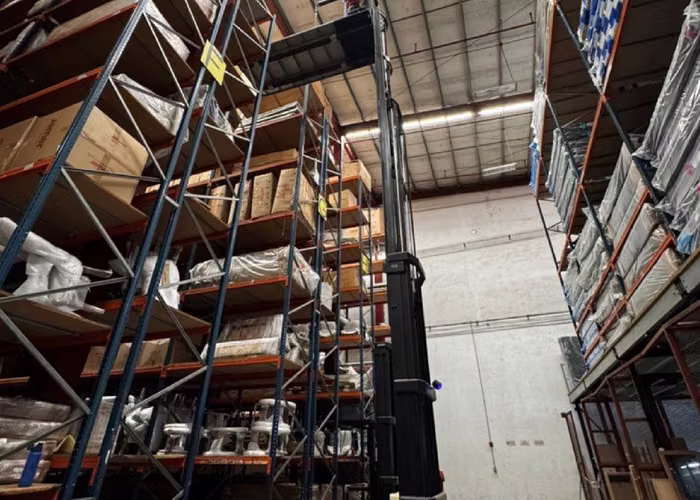 Se Vende Bodega en la Locería