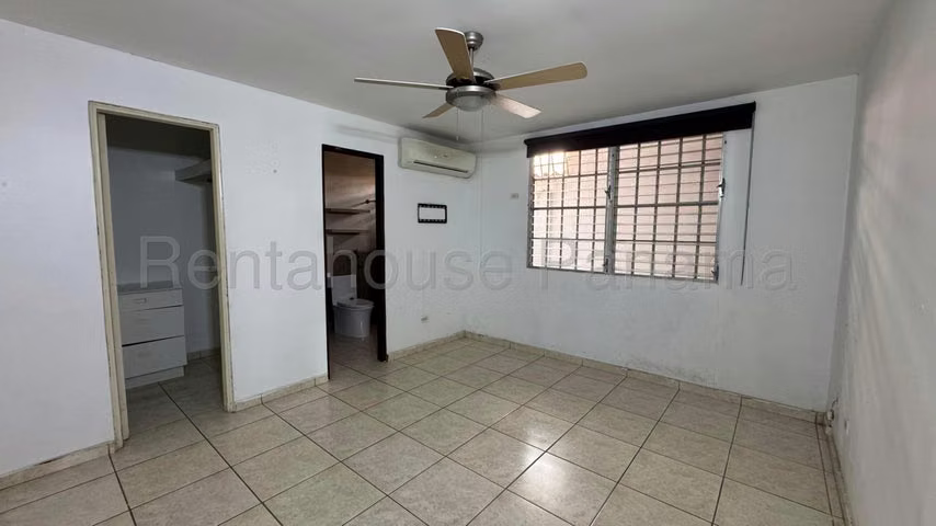 Casa en venta en Brisas del Golf YM