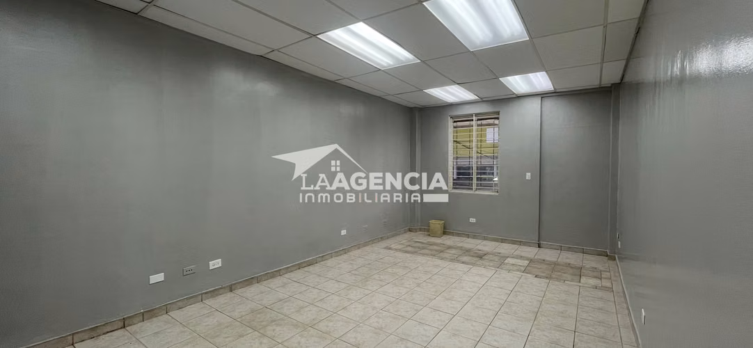 Fernández de Córdoba, Alquiler de Oficina en segundo nivel
