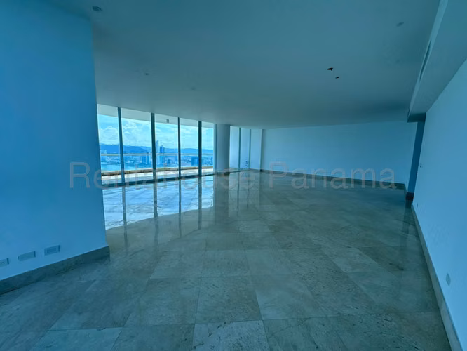 Lujoso Apartamento en Alquiler en Paitilla 26*8445Mfk