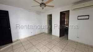 Casa en Venta en Brisas del Golf 26jack8438