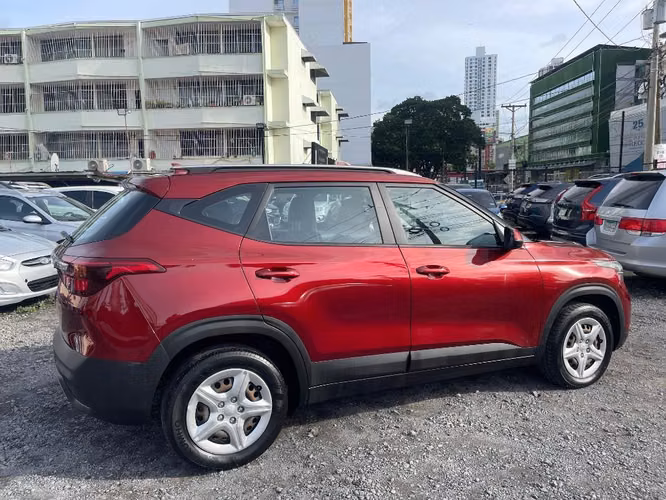 KIA SELTOS 2022 AUTOMATICO