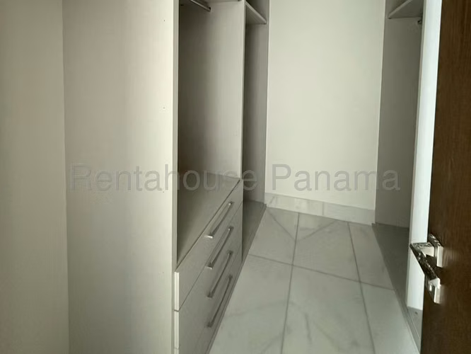 ALQUILER DE APARTAMENTO EN SEA POINT PAITILLA HQ