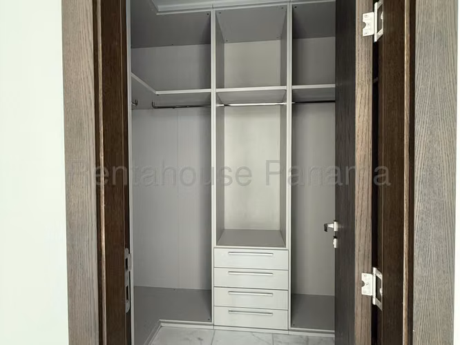 ALQUILER DE APARTAMENTO EN SEA POINT PAITILLA HQ