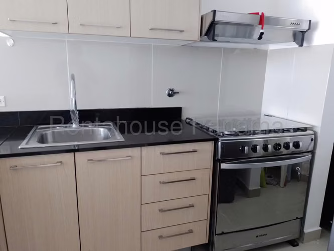 Venta de Apartamento en Carrasquilla Ph torres de castilla CCO