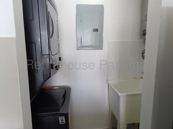 Venta de Apartamento en Carrasquilla Ph torres de castilla CCO