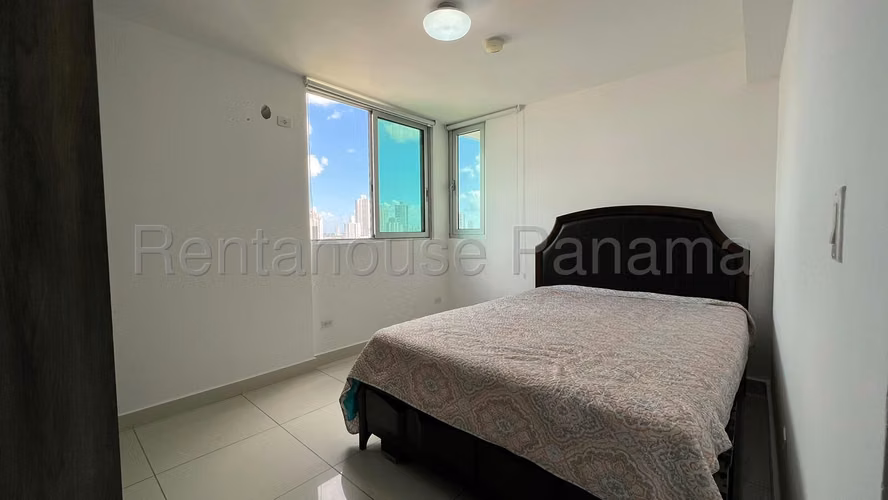 Alquiler de Apartamento en Carrasquilla Ph Midpark KC