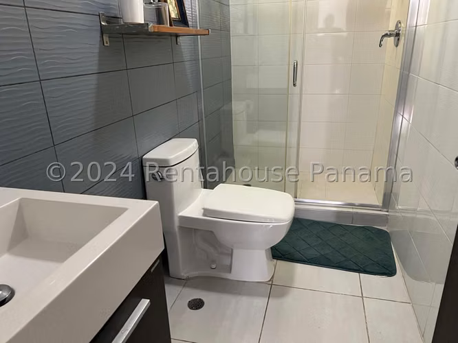 Alquiler de Apartamento en Via España Ph Metropolitan Park KC