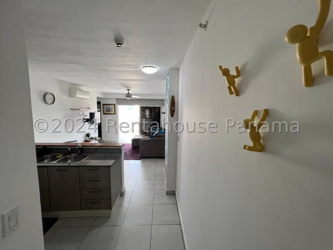 Alquiler de Apartamento en Via España Ph Metropolitan Park KC