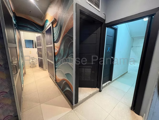 Alquiler de local comercial en Avenida Balboa, Balboa Boutiques (solo cliente directo)