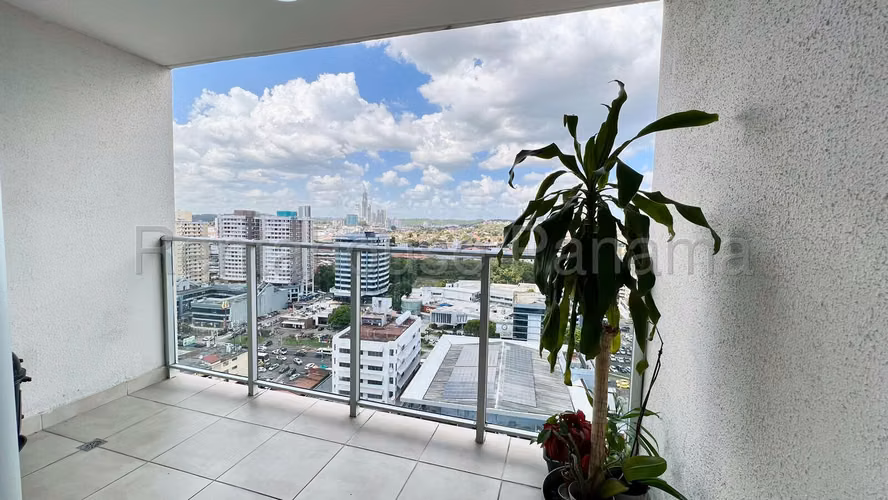 Alquiler Apartamento PH Midpark - Carrasquilla 26-8246BTE