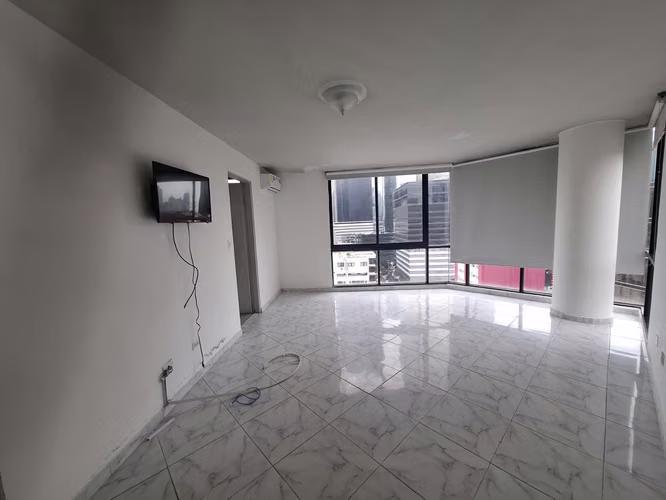 Vendo apartamento en Bella Vista, fácil acceso a Est. Iglesia del Carmen.