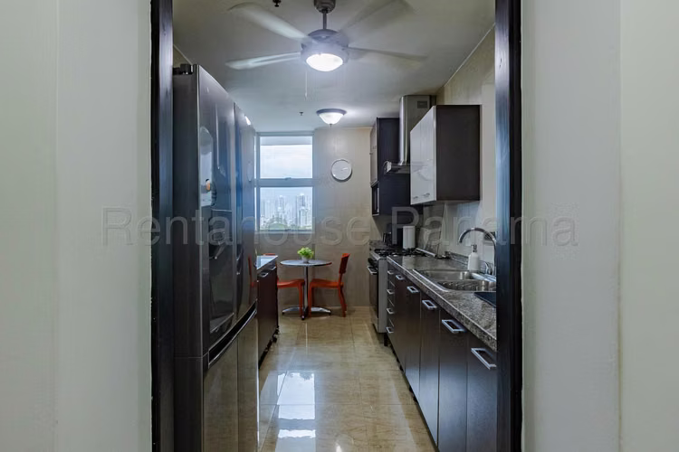 Se Vende Apartamento en San Francisco LA26-4851