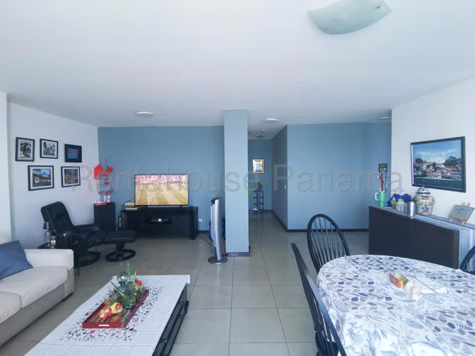 Se Vende Apartamento en San Francisco LA25-9233